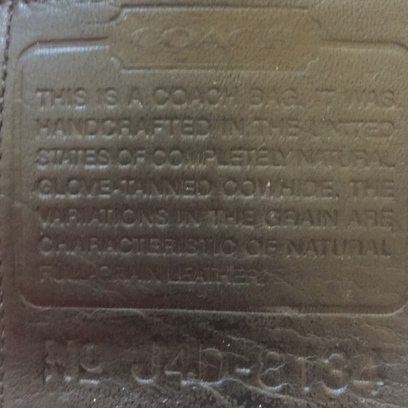 Authentic Coach Mini bag with strap. - Picture 6 of 8